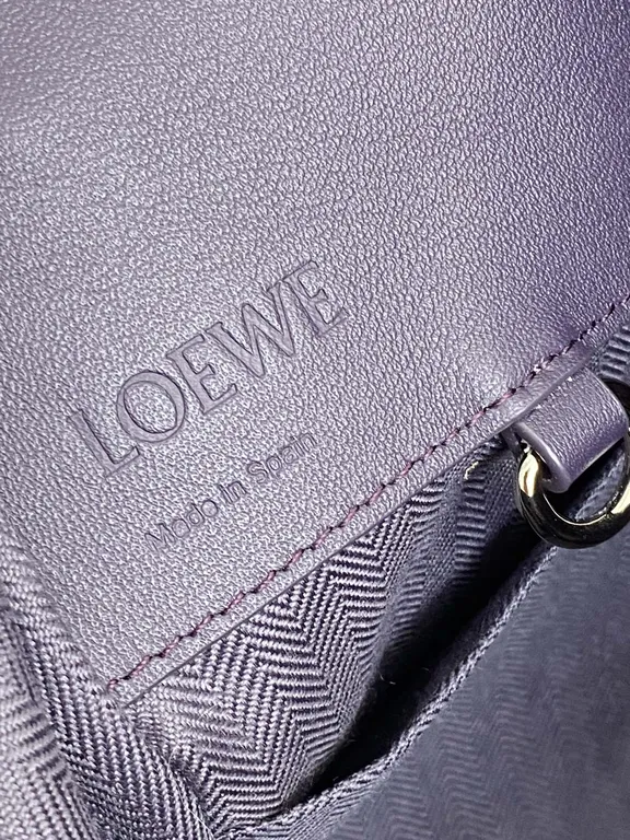 Loewe Bag 